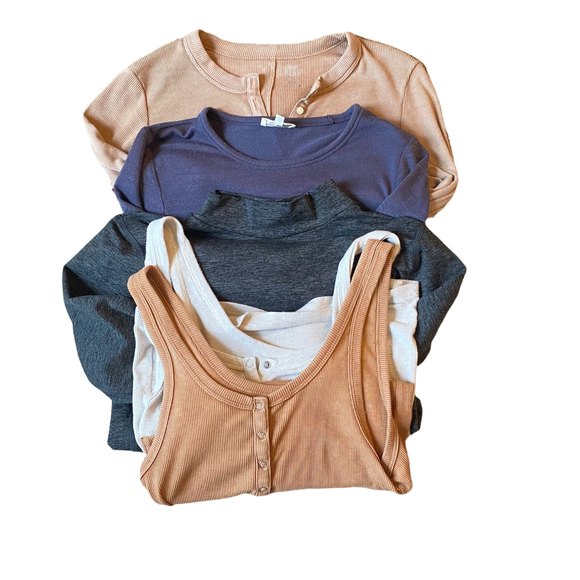 aerie Tops - Aerie Shirt Tank Basic Tops Bundle Size M
